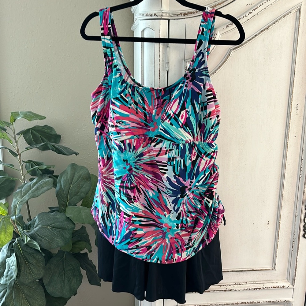 Azul Summer Swim Suit Multicolor/Black One Piece Wide Strap With Skirt Bottom